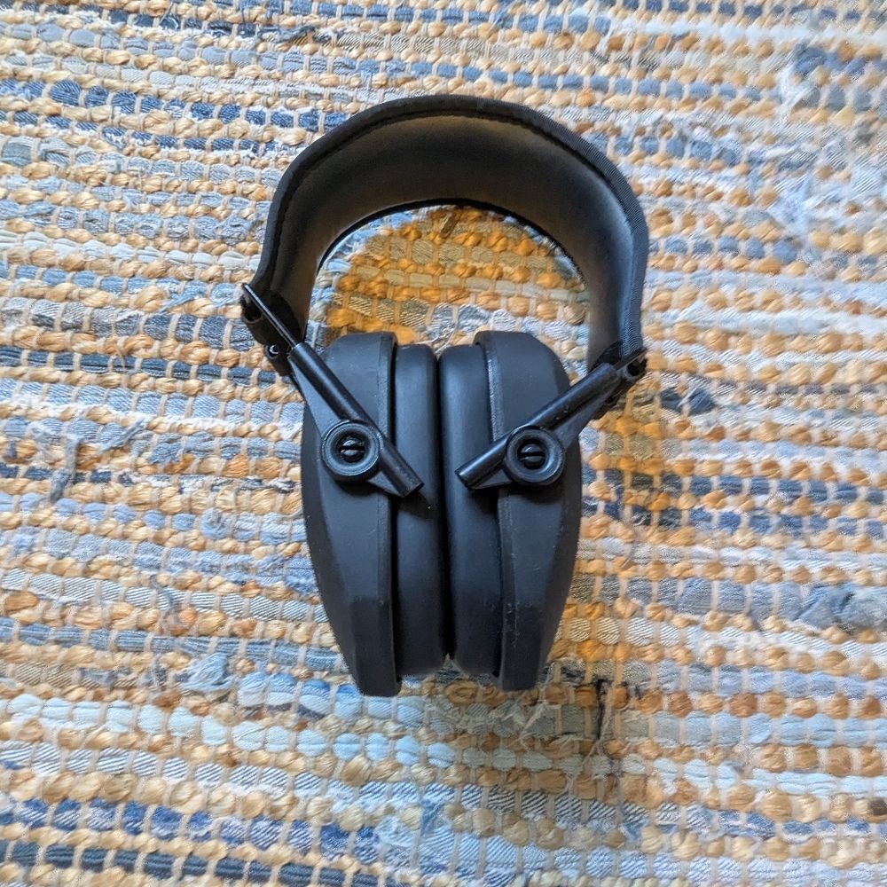 Walker’s Black Noise Reduction Earmuffs Ear Defenders Gunshot Silencer Range Con - Picture 4 of 8